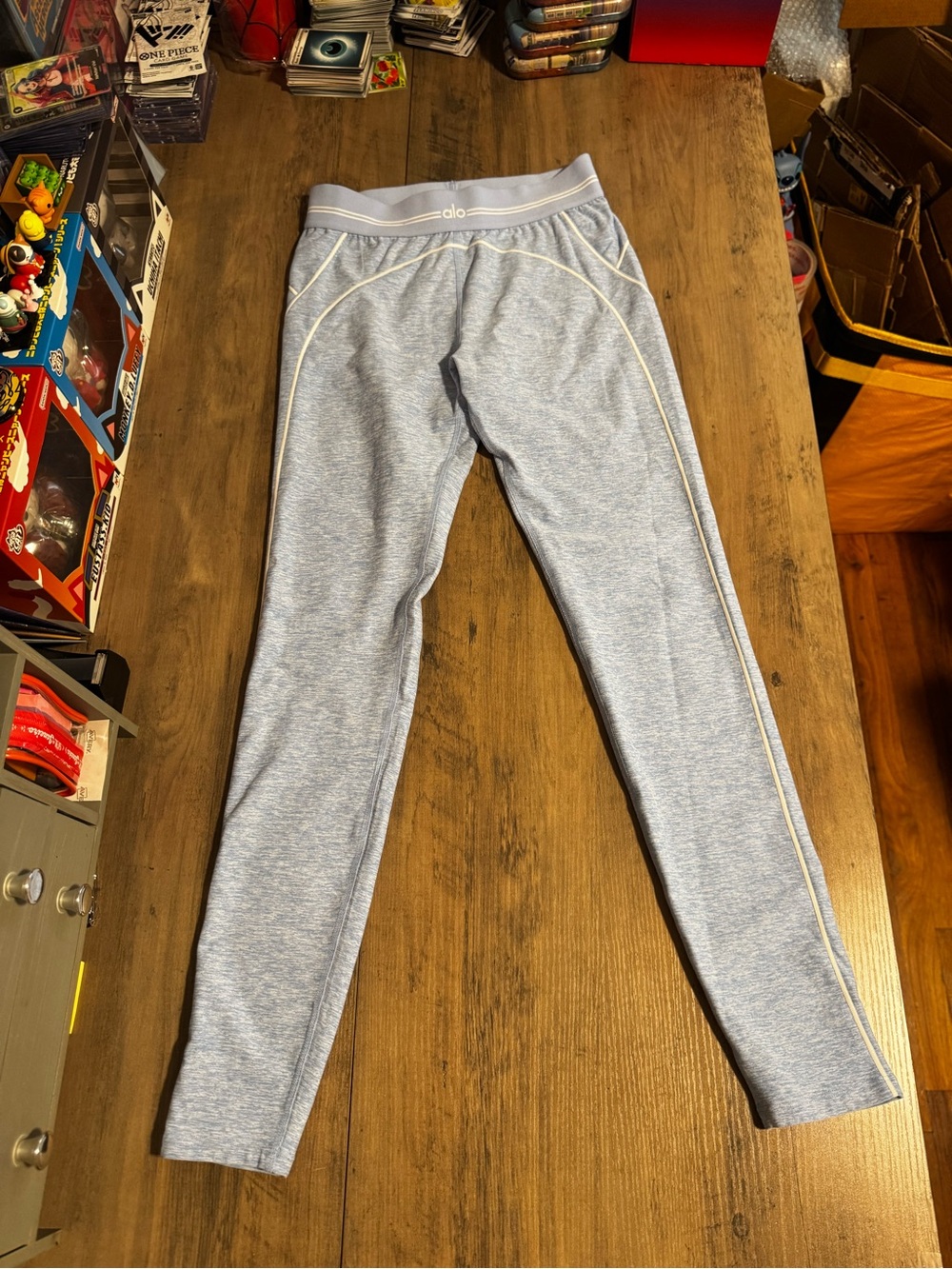 Alo Yoga Airbrush High-Waist Heart Throb Legging